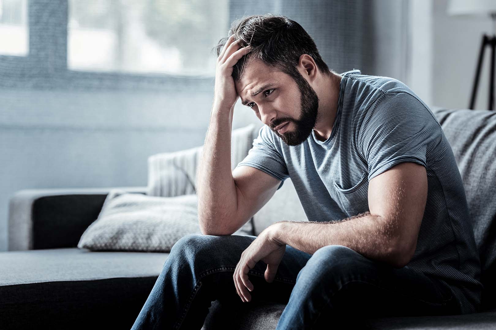 Penyebab, Gejala, dan Cara Mengobati Depresi