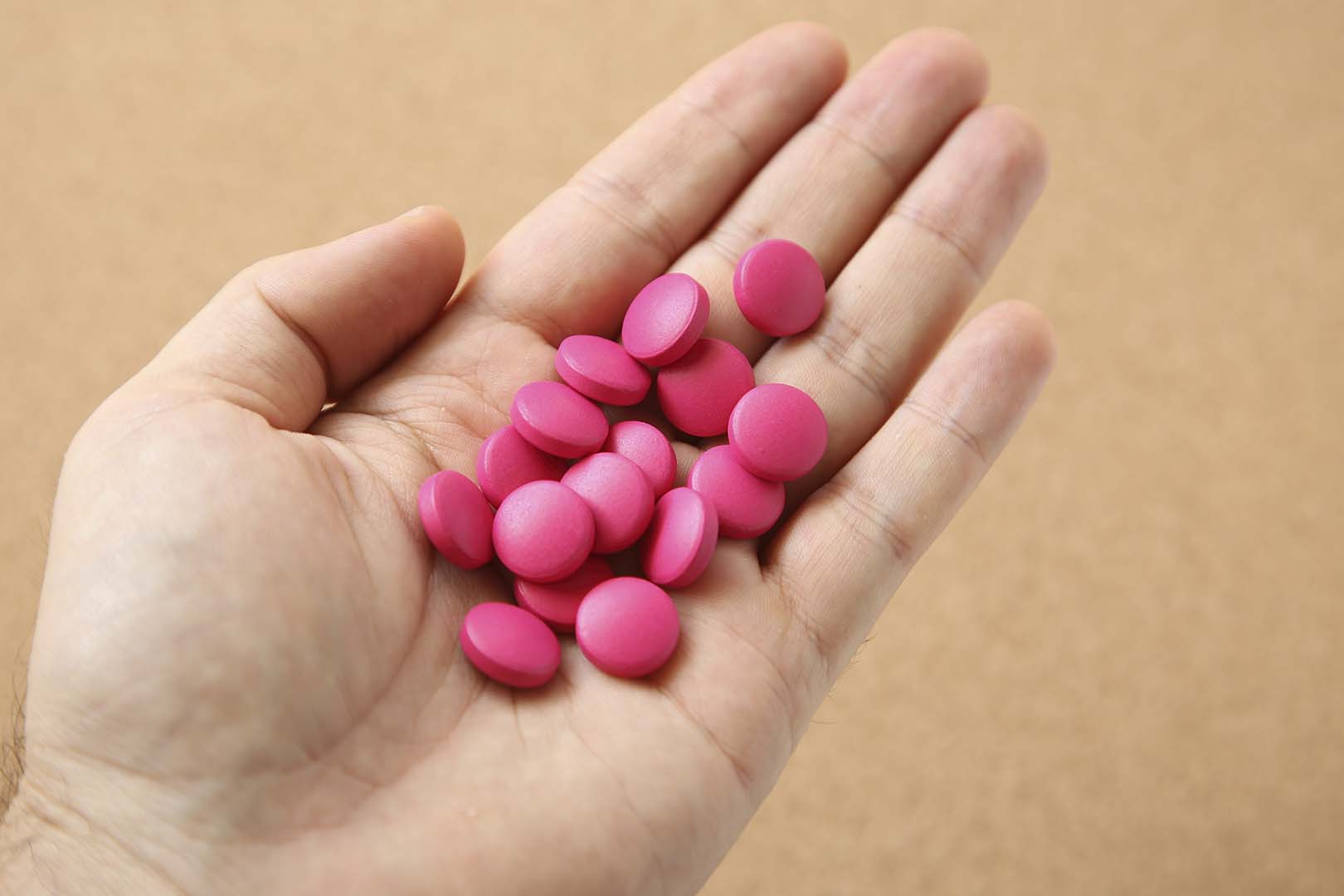 Infus vitamin warna pink