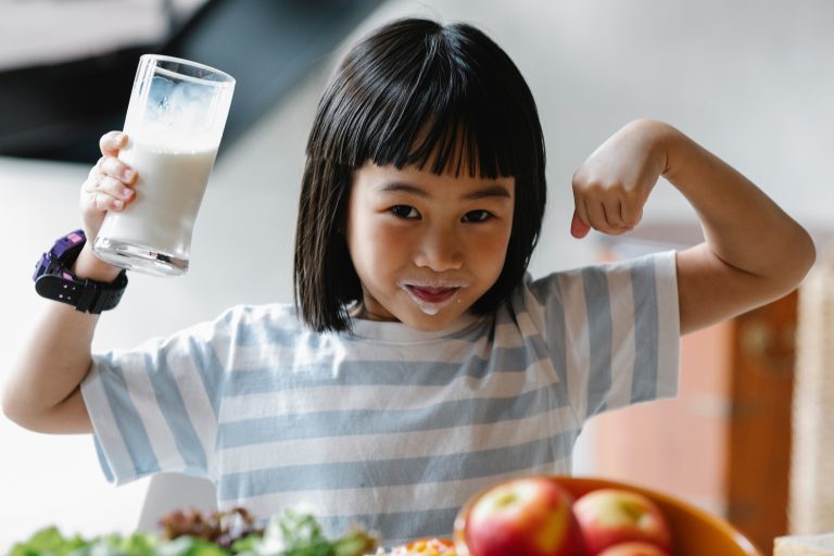manfaat susu sinbiotik untuk anak